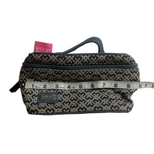 NWT Ame & Lulu Makeup Bag